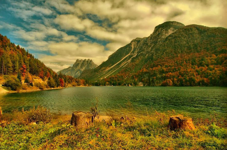 Top-Italian-Lakes-Predil-Photo-by-Béla-Stéhli