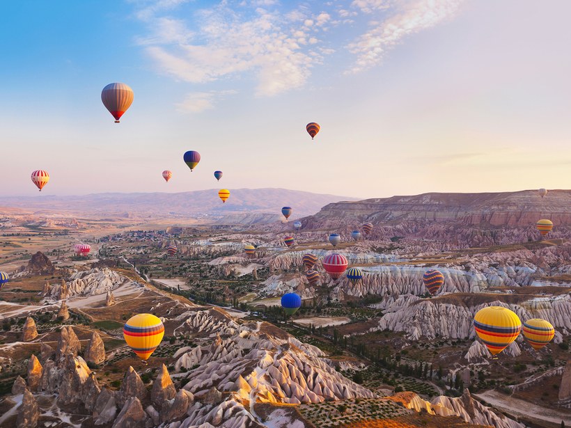 cappadocia-turkey-hot-air-balloons-cr-getty
